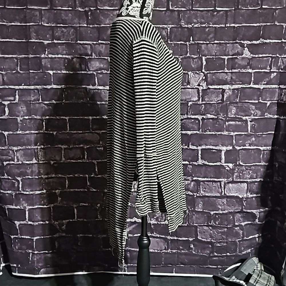 We The Free Tunic Sweater black&White Striped size Small - Picture 4 of 10